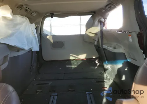 2015 Toyota Sienna Xle from USA, damaged, VIN 5TDYK3DC3FS659280